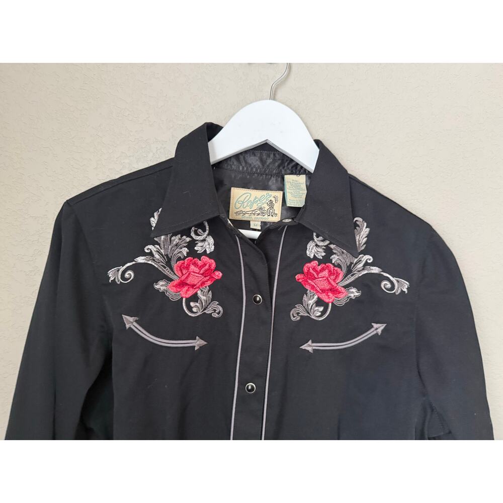 NWT - Roper Western Pearl Snap Shirt Size Medium Embroidered Red Roses Old West - Picture 2 of 9